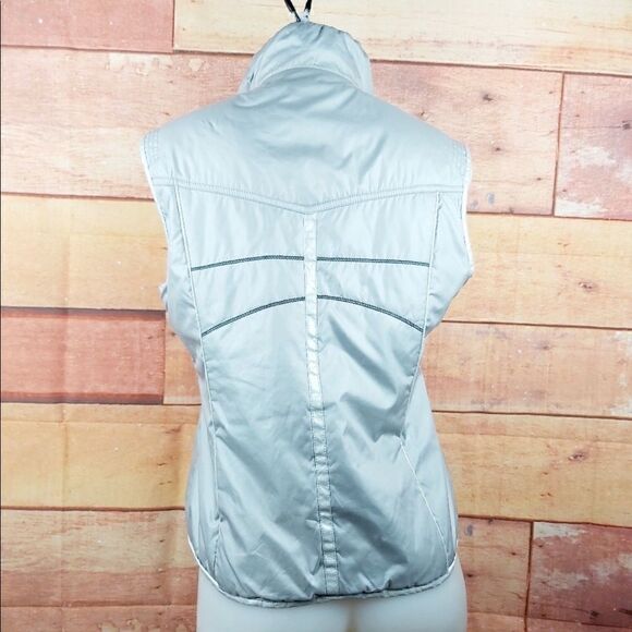 EUC Tom Crown Reversible Pink and Silver Puffer Vest - Picture 7 of 10